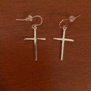 Women’s earrings